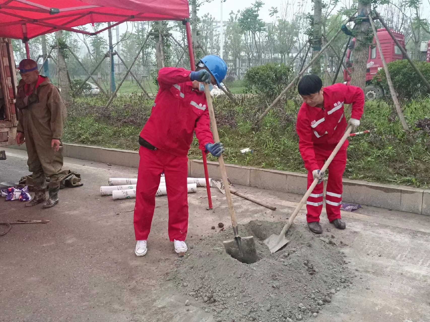 丘北管道疏通哪家好】及时进行市政管道清淤